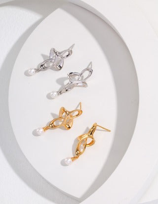 Pure silver pearl earrings