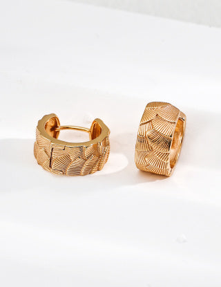 S925 silver retro engraved earrings