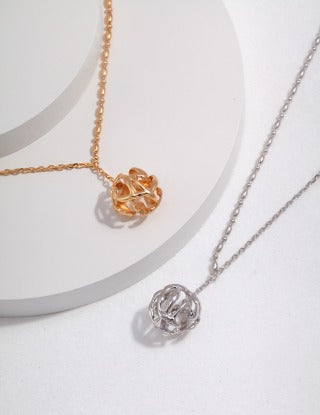 Pure silver pearl necklace