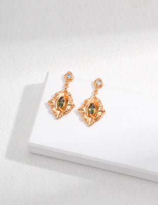 Pure silver elegant earrings