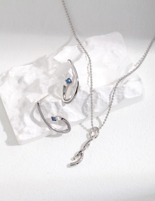 Pure silver sapphire necklace