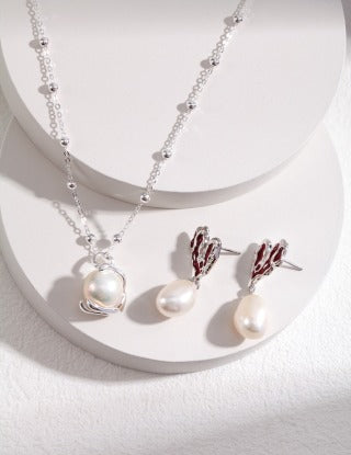 Pure silver heart-shaped glazed pearl earrings