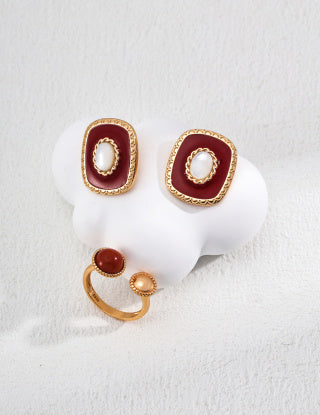 S925 Silver simple glazed shell earrings