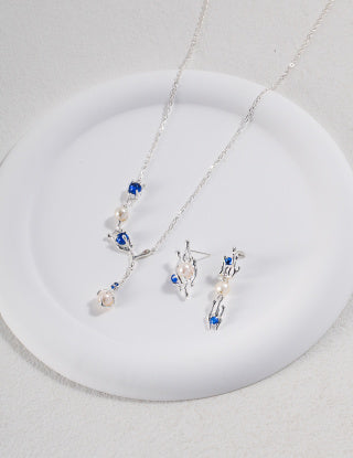 Natural Series Flower Bud Series Style Sterling silver necklace (adjustable length)