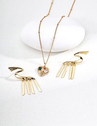 S925 silver retro Design sense zircon heart-shaped pendant