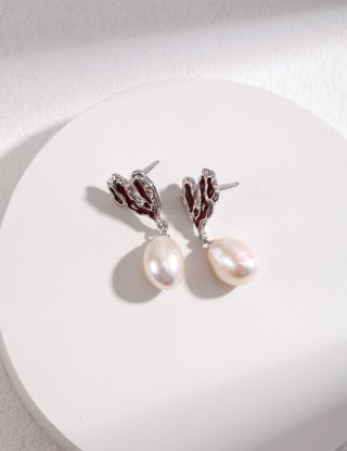 Pure silver heart-shaped glazed pearl earrings