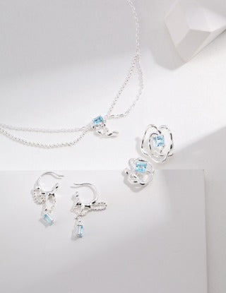 Sterling silver necklace (topaz)(adjustable)