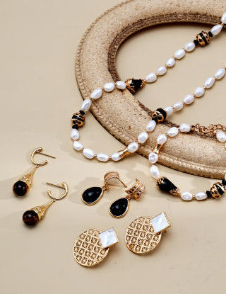 Natural pearl necklace