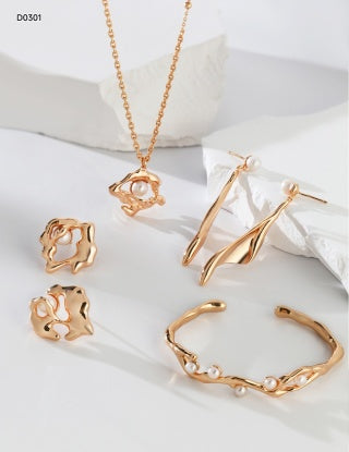 Pure silver pearl necklace