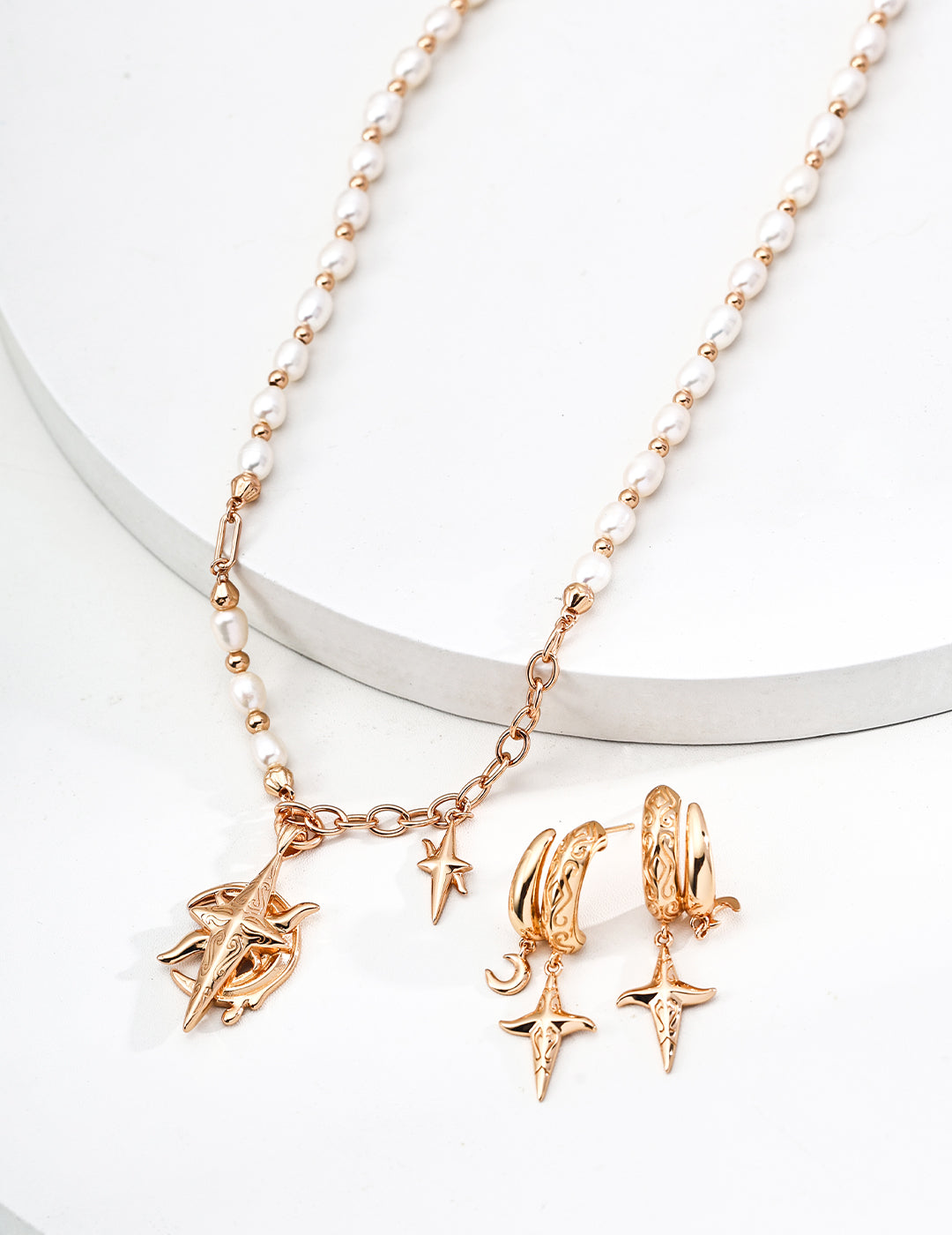 S925 silver retro Design natural Pearl earrings