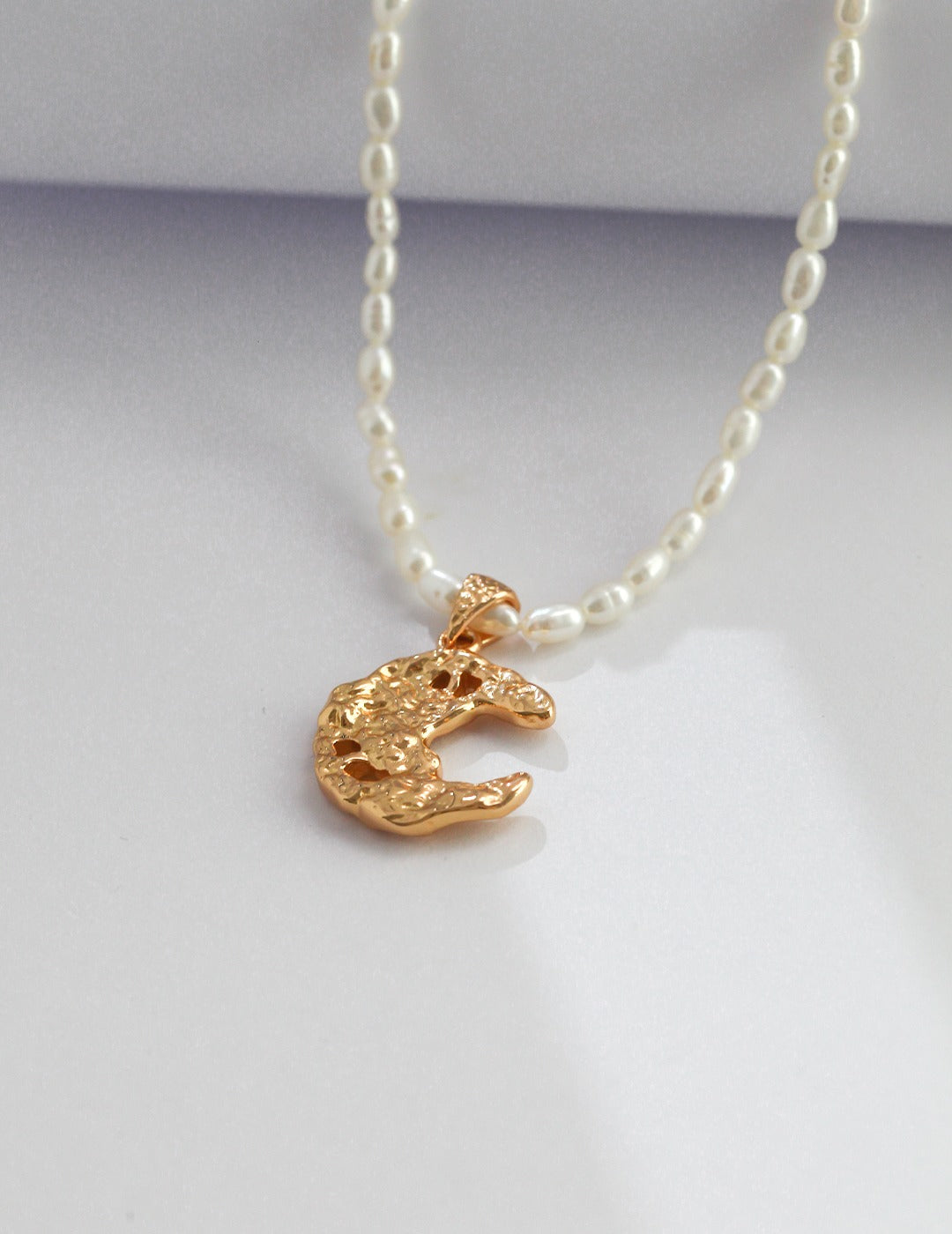 Pure silver pearl necklace